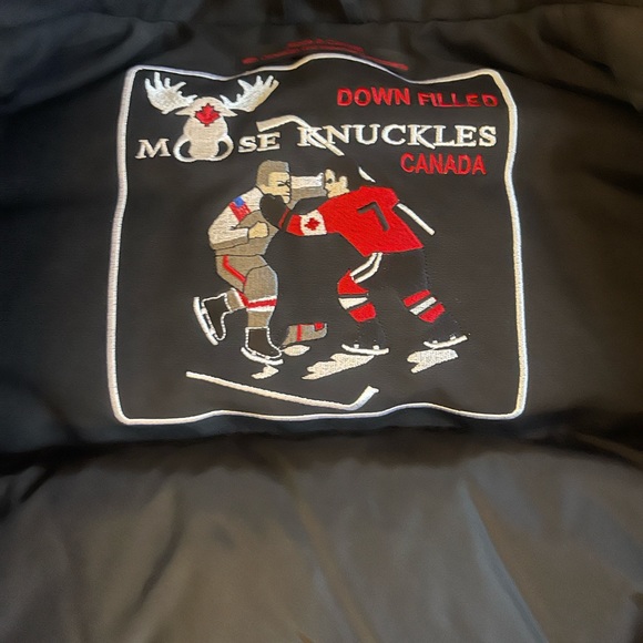 Authentic moose knuckle coat black - Picture 3 of 5